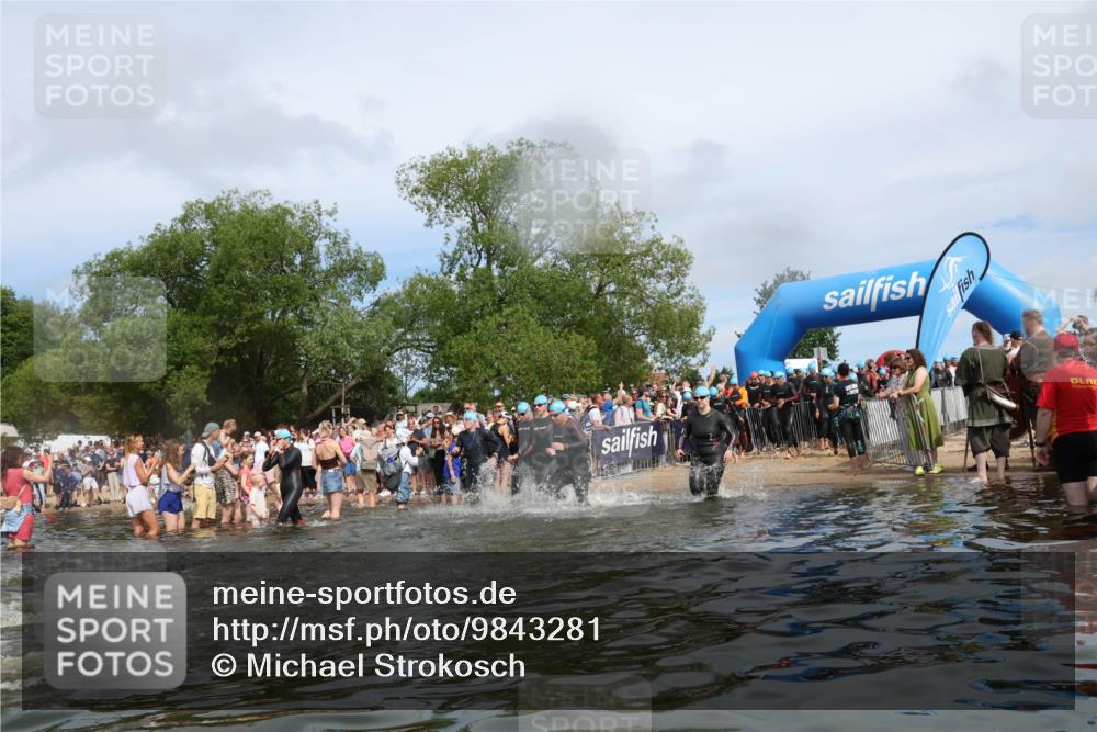 21.06.2026 - Viking Triathlon Michael Strokosch http://msf.ph/oto/9843281 21.06.2026 10:08:14 Schwimmen 59, 101, 172, 182, 223, 250, 283, 335, 382, 416, 421, 427, 433, 434, 463, 564, 642 meine-sportfotos.de