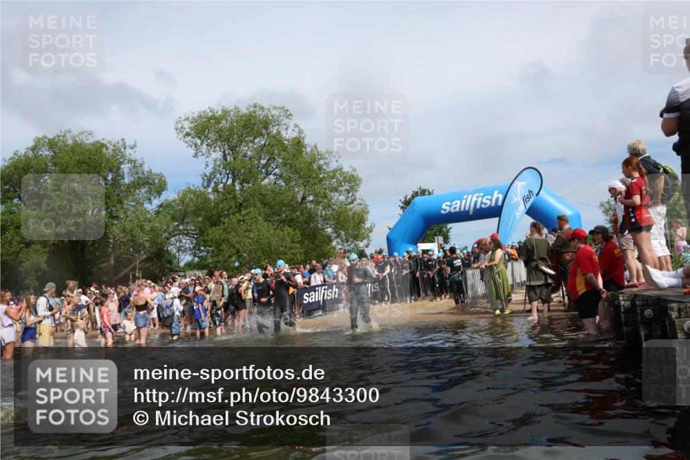 21.06.2026 - Viking Triathlon Michael Strokosch http://msf.ph/oto/9843300 21.06.2026 10:08:23 Schwimmen 101, 133, 192, 222, 223, 250, 283, 335, 354, 375, 416, 421, 434, 463, 564 meine-sportfotos.de
