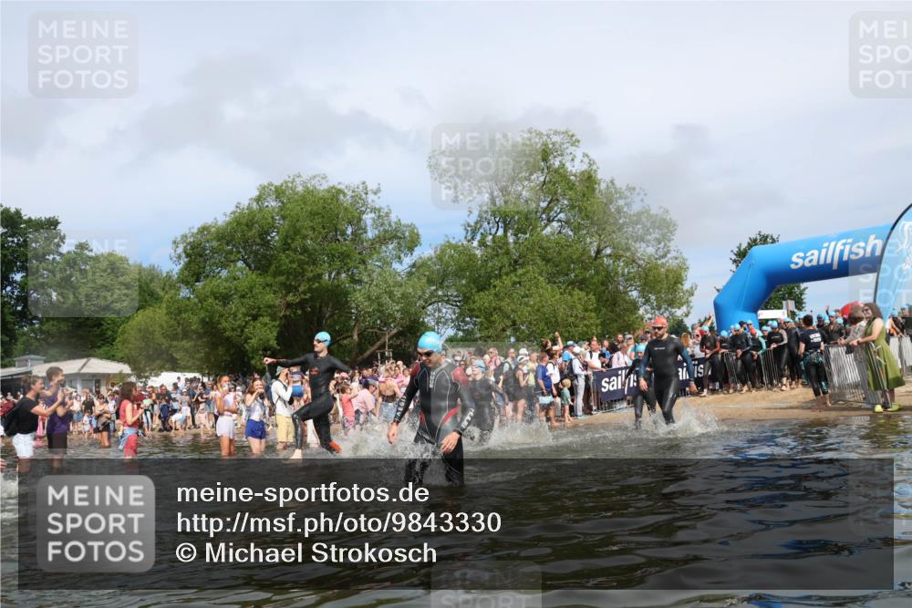 21.06.2026 - Viking Triathlon Michael Strokosch http://msf.ph/oto/9843330 21.06.2026 10:08:35 Schwimmen 48, 75, 92, 168, 203, 207, 254, 317, 322, 324, 376, 549, 571, 613, 629 meine-sportfotos.de