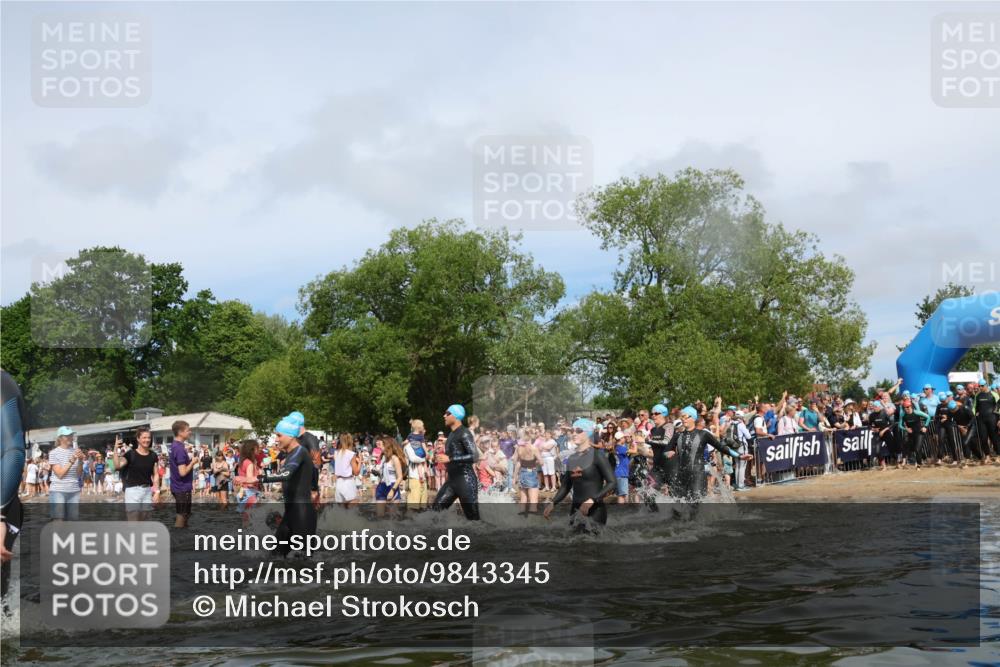 21.06.2026 - Viking Triathlon Michael Strokosch http://msf.ph/oto/9843345 21.06.2026 10:08:40 Schwimmen 75, 92, 105, 203, 207, 254, 322, 324, 365, 376, 409, 476, 549, 629, 661 meine-sportfotos.de