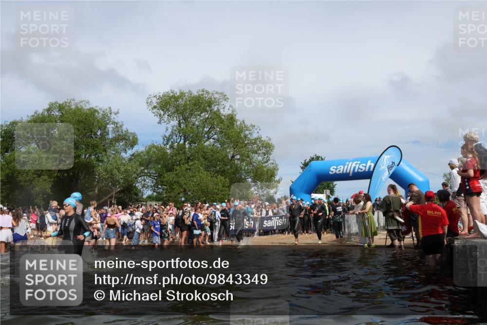 21.06.2026 - Viking Triathlon Michael Strokosch http://msf.ph/oto/9843349 21.06.2026 10:08:42 Schwimmen 75, 92, 105, 203, 207, 254, 322, 324, 365, 376, 409, 476, 549, 629, 661 meine-sportfotos.de