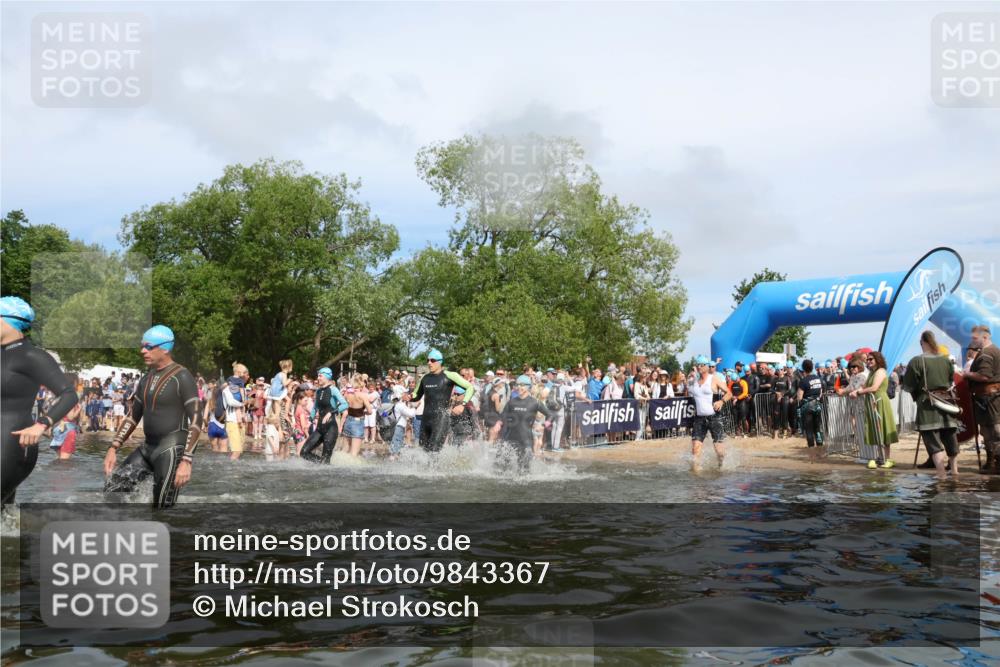 21.06.2026 - Viking Triathlon Michael Strokosch http://msf.ph/oto/9843367 21.06.2026 10:08:49 Schwimmen 40, 92, 105, 139, 181, 196, 224, 237, 272, 365, 389, 409, 476, 566, 661 meine-sportfotos.de