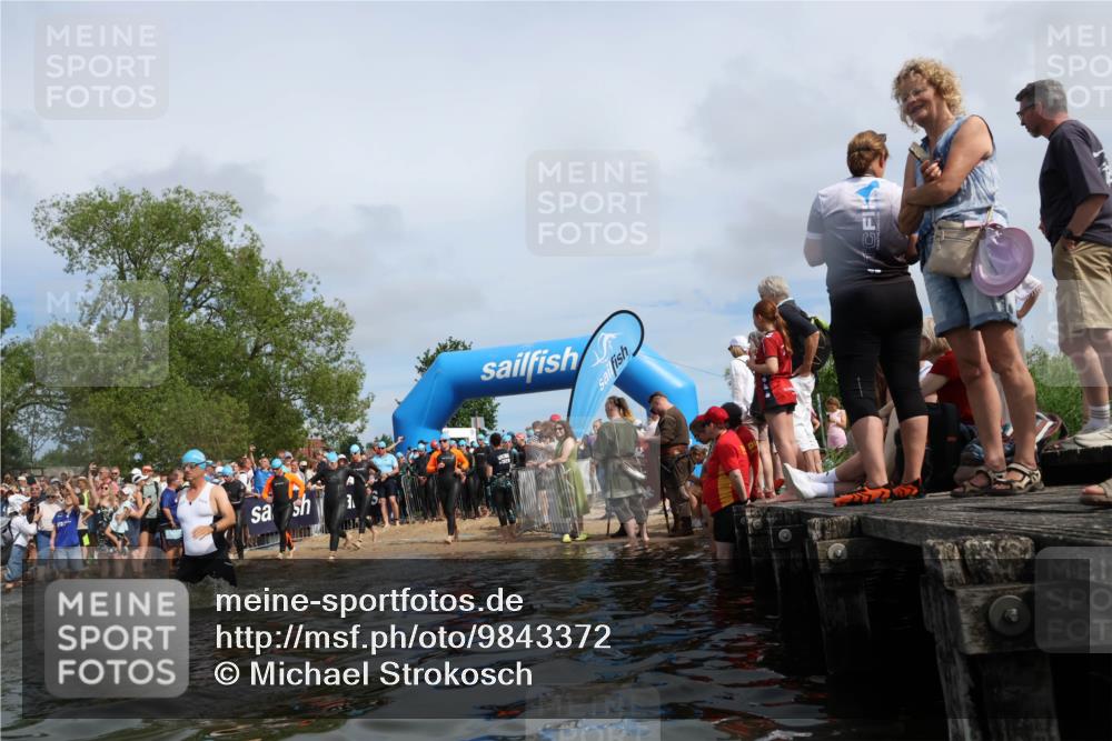 21.06.2026 - Viking Triathlon Michael Strokosch http://msf.ph/oto/9843372 21.06.2026 10:08:52 Schwimmen 40, 105, 139, 181, 196, 224, 237, 272, 344, 365, 389, 409, 476, 566, 661 meine-sportfotos.de