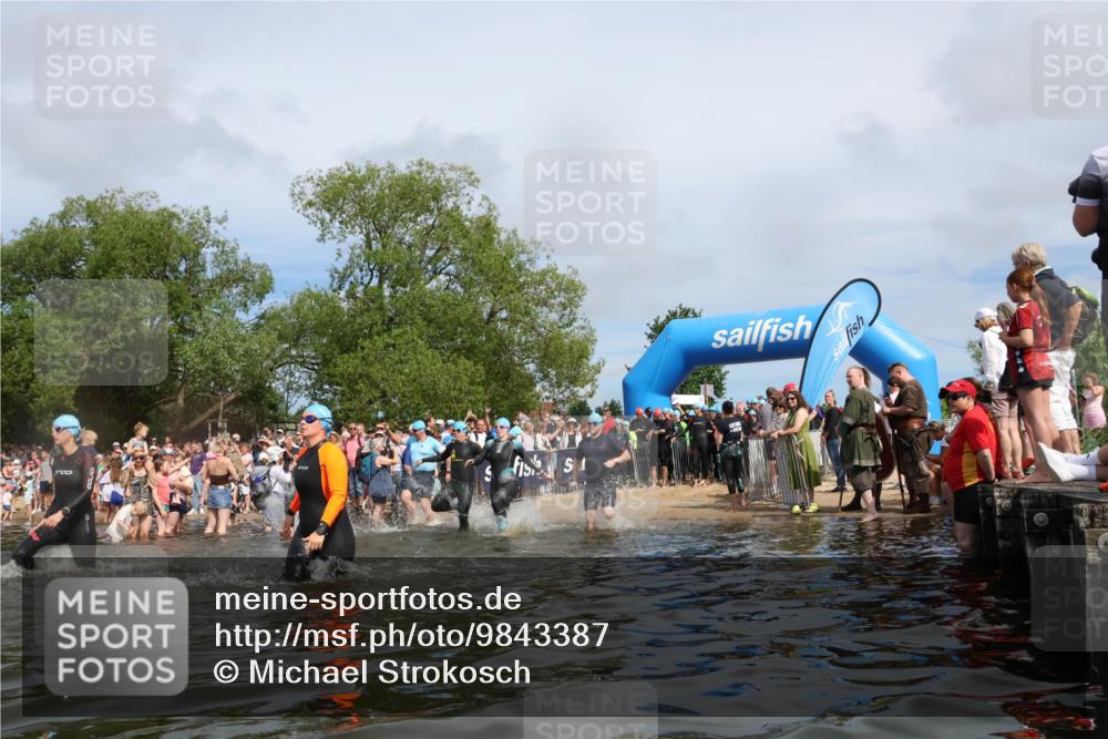 21.06.2026 - Viking Triathlon Michael Strokosch http://msf.ph/oto/9843387 21.06.2026 10:08:58 Schwimmen 40, 106, 139, 181, 196, 224, 237, 252, 272, 344, 362, 389, 509, 566 meine-sportfotos.de