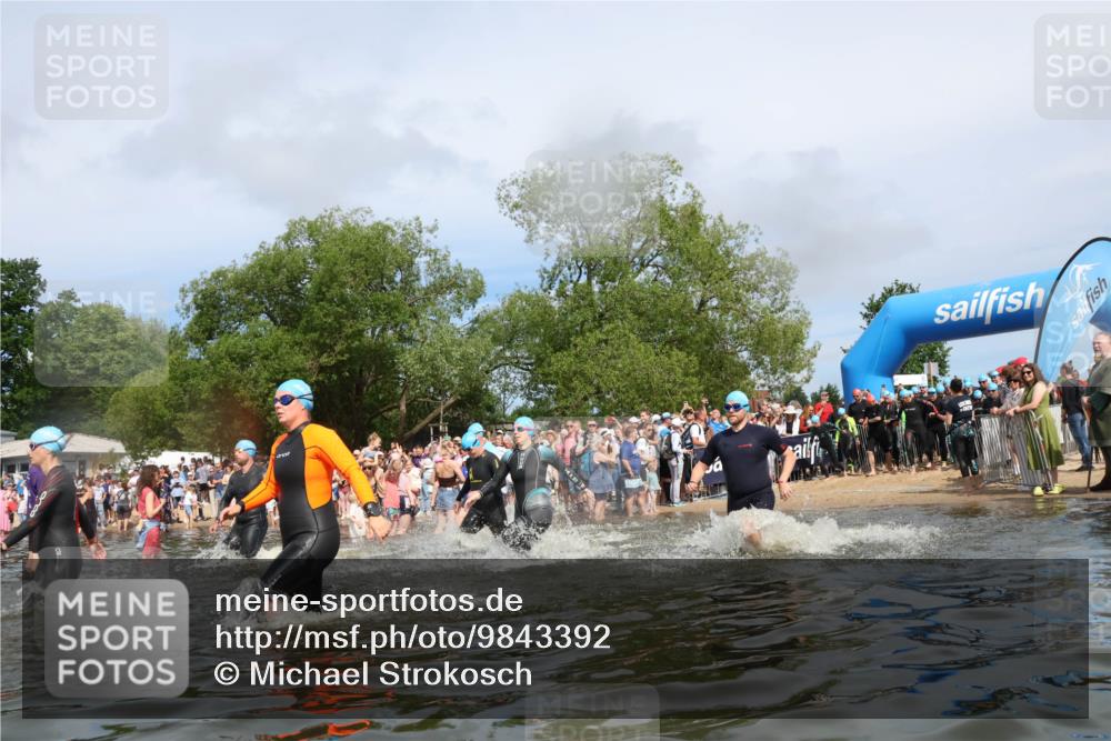 21.06.2026 - Viking Triathlon Michael Strokosch http://msf.ph/oto/9843392 21.06.2026 10:09:00 Schwimmen 40, 70, 77, 106, 139, 181, 237, 252, 344, 362, 509, 542, 631, 652 meine-sportfotos.de