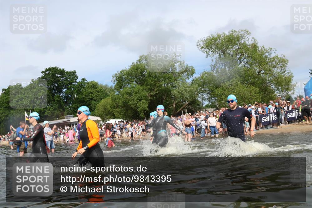 21.06.2026 - Viking Triathlon Michael Strokosch http://msf.ph/oto/9843395 21.06.2026 10:09:01 Schwimmen 40, 70, 77, 106, 139, 181, 237, 252, 344, 362, 509, 542, 631, 652 meine-sportfotos.de