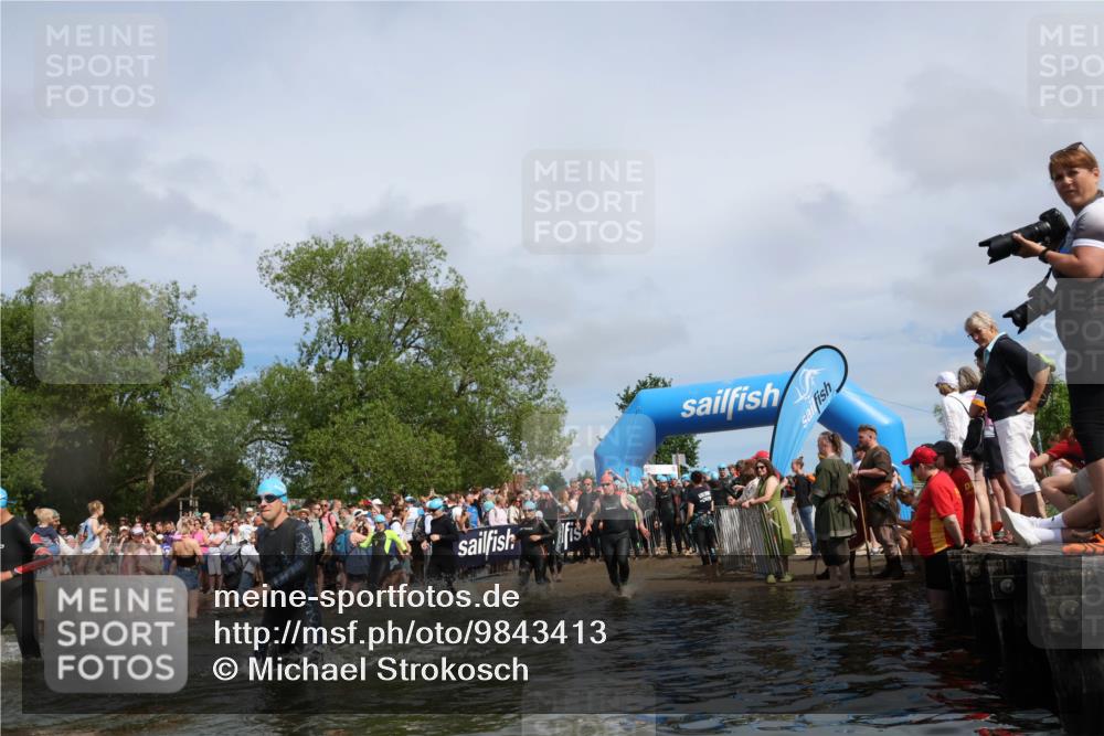 21.06.2026 - Viking Triathlon Michael Strokosch http://msf.ph/oto/9843413 21.06.2026 10:09:08 Schwimmen 70, 77, 106, 155, 252, 347, 362, 431, 502, 509, 542, 631, 639, 652 meine-sportfotos.de