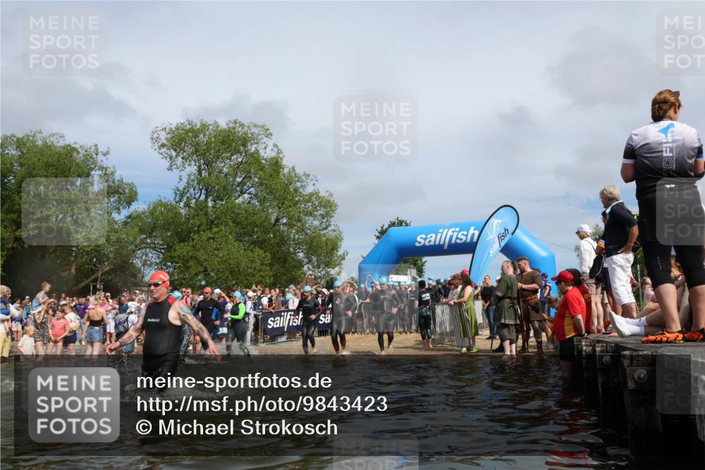 21.06.2026 - Viking Triathlon Michael Strokosch http://msf.ph/oto/9843423 21.06.2026 10:09:13 Schwimmen 70, 77, 127, 155, 347, 385, 431, 502, 504, 529, 542, 631, 639, 652, 670 meine-sportfotos.de