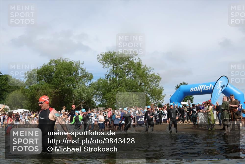 21.06.2026 - Viking Triathlon Michael Strokosch http://msf.ph/oto/9843428 21.06.2026 10:09:15 Schwimmen 127, 141, 155, 347, 385, 431, 502, 504, 529, 532, 538, 561, 639, 646, 670 meine-sportfotos.de
