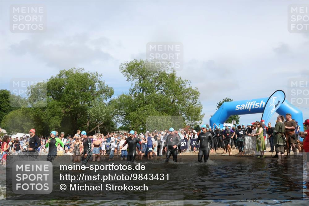 21.06.2026 - Viking Triathlon Michael Strokosch http://msf.ph/oto/9843431 21.06.2026 10:09:16 Schwimmen 127, 141, 155, 347, 385, 431, 502, 504, 529, 532, 538, 561, 639, 646, 670 meine-sportfotos.de
