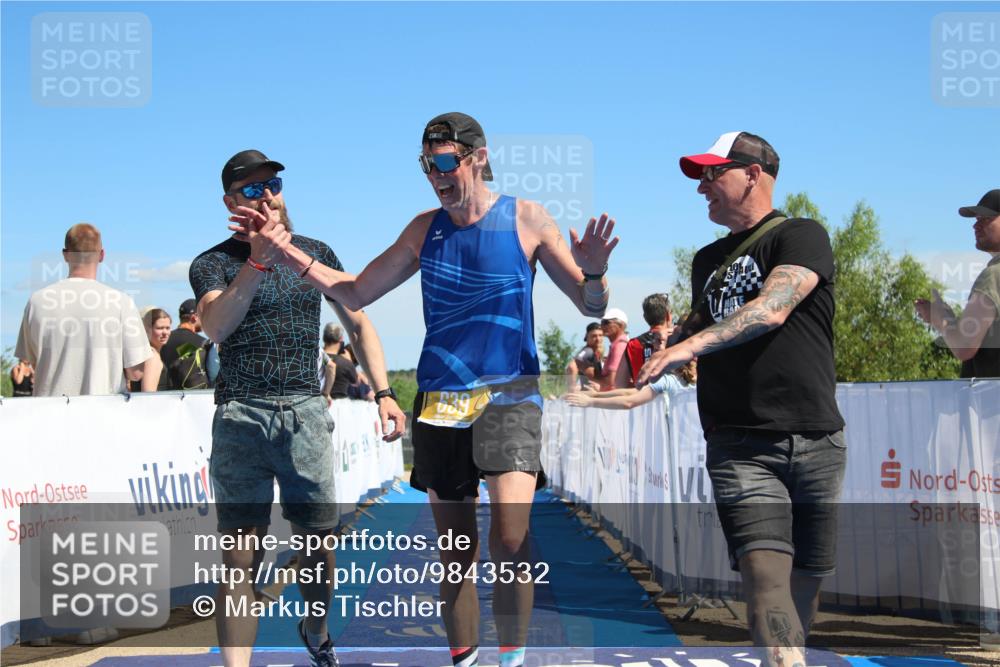 21.06.2026 - Viking Triathlon Markus Tischler http://msf.ph/oto/9843532 21.06.2026 15:36:52 Ziel 233, 639 meine-sportfotos.de