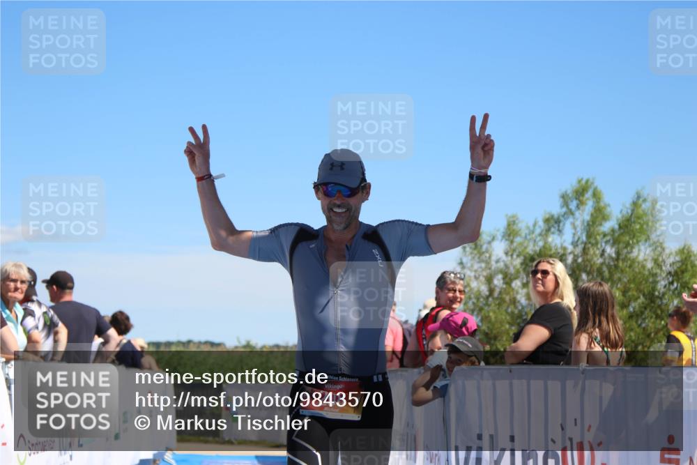 21.06.2026 - Viking Triathlon Markus Tischler http://msf.ph/oto/9843570 21.06.2026 15:37:25 Ziel 208 meine-sportfotos.de