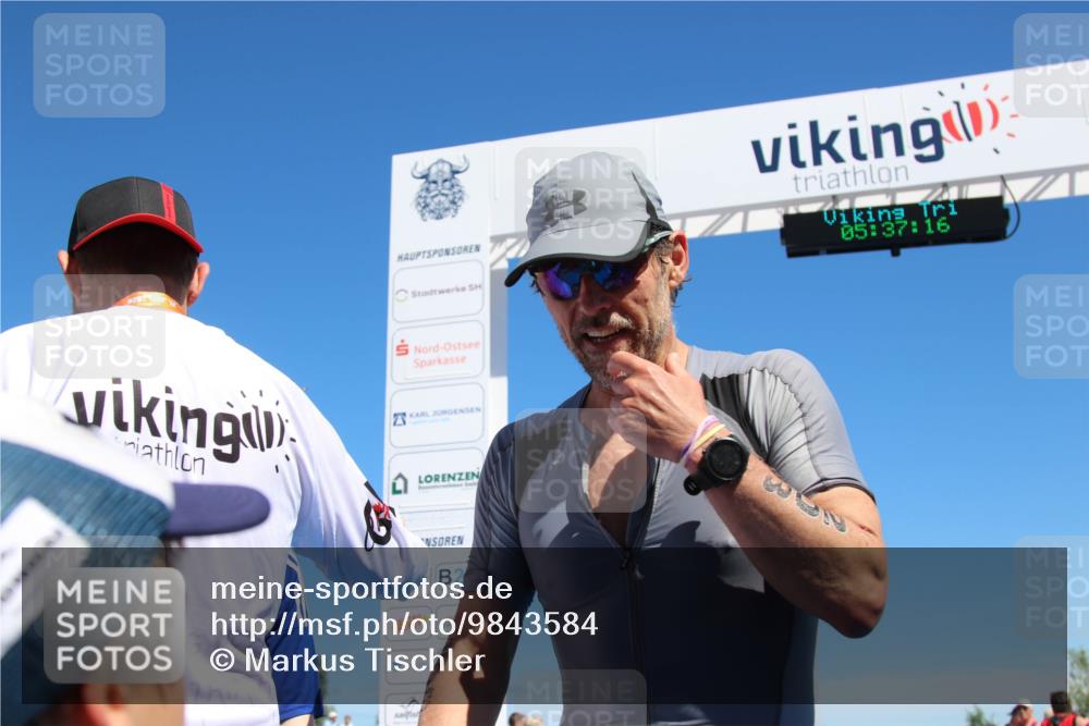 21.06.2026 - Viking Triathlon Markus Tischler http://msf.ph/oto/9843584 21.06.2026 15:37:31 Ziel  meine-sportfotos.de