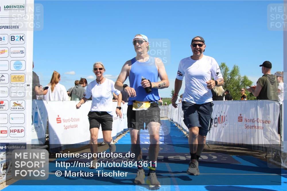 21.06.2026 - Viking Triathlon Markus Tischler http://msf.ph/oto/9843611 21.06.2026 15:39:11 Ziel 571, 659 meine-sportfotos.de