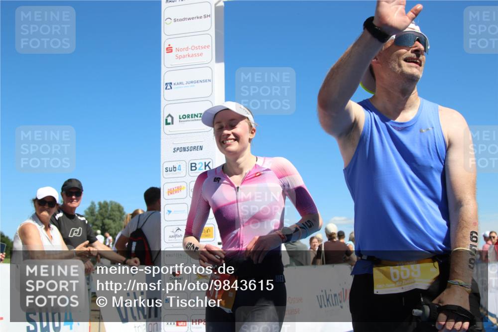 21.06.2026 - Viking Triathlon Markus Tischler http://msf.ph/oto/9843615 21.06.2026 15:39:15 Ziel 571, 659 meine-sportfotos.de