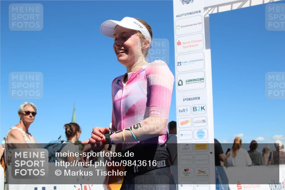 21.06.2026 - Viking Triathlon Markus Tischler http://msf.ph/oto/9843616 21.06.2026 15:39:15 Ziel 571, 659 meine-sportfotos.de