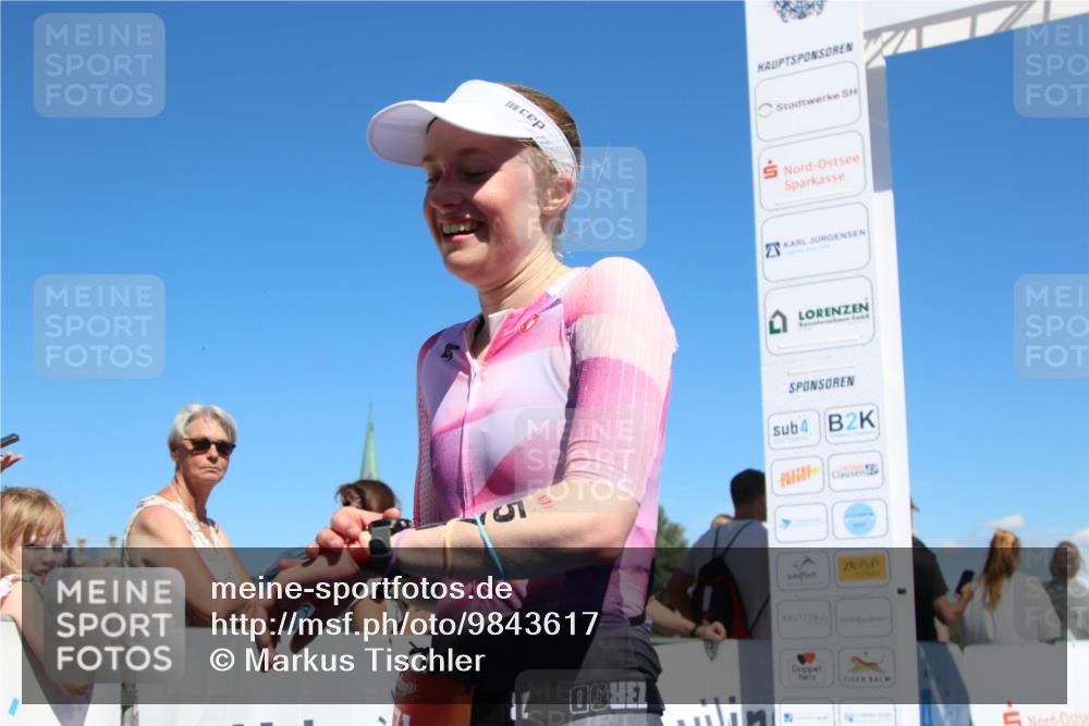 21.06.2026 - Viking Triathlon Markus Tischler http://msf.ph/oto/9843617 21.06.2026 15:39:15 Ziel 571, 659 meine-sportfotos.de