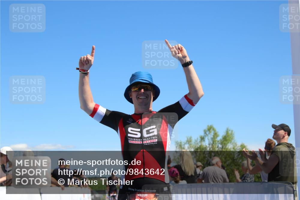 21.06.2026 - Viking Triathlon Markus Tischler http://msf.ph/oto/9843642 21.06.2026 15:40:24 Ziel 395, 533 meine-sportfotos.de