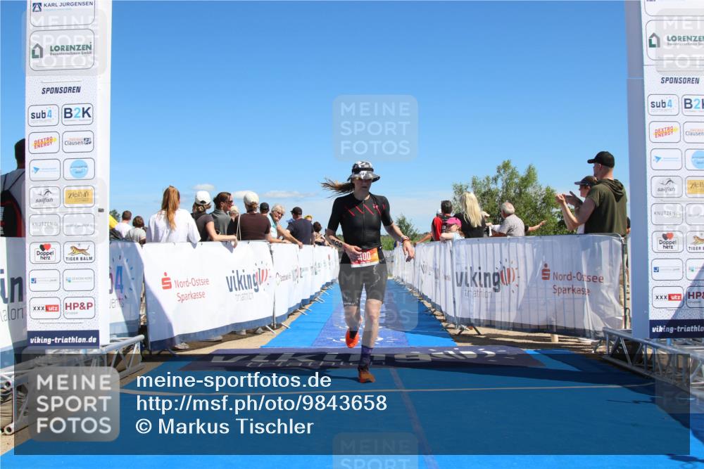 21.06.2026 - Viking Triathlon Markus Tischler http://msf.ph/oto/9843658 21.06.2026 15:40:34 Ziel 395, 400 meine-sportfotos.de