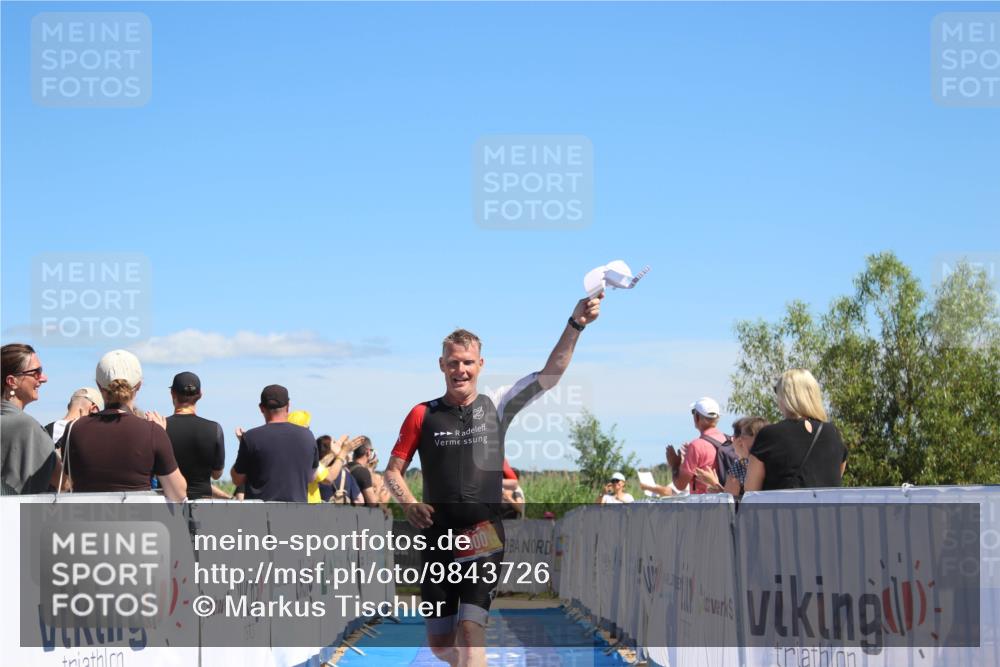 21.06.2026 - Viking Triathlon Markus Tischler http://msf.ph/oto/9843726 21.06.2026 15:42:36 Ziel 300, 341 meine-sportfotos.de