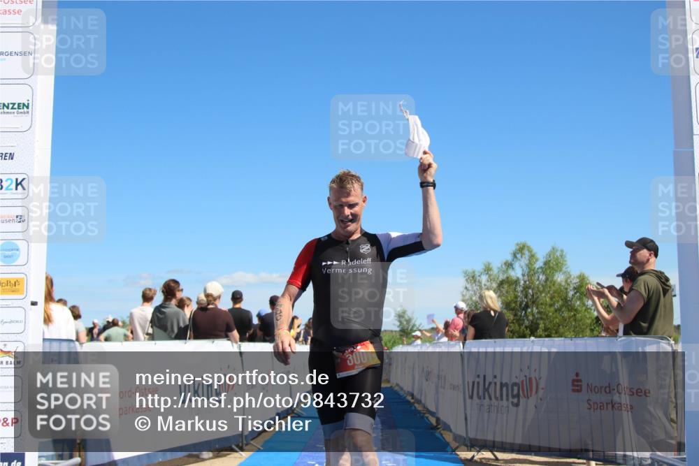 21.06.2026 - Viking Triathlon Markus Tischler http://msf.ph/oto/9843732 21.06.2026 15:42:38 Ziel 300, 341 meine-sportfotos.de