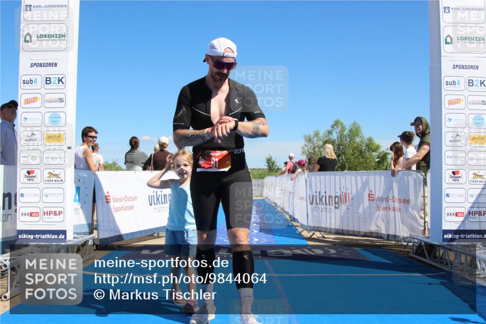 21.06.2026 - Viking Triathlon Markus Tischler http://msf.ph/oto/9844064 21.06.2026 15:50:25 Ziel 61, 313 meine-sportfotos.de