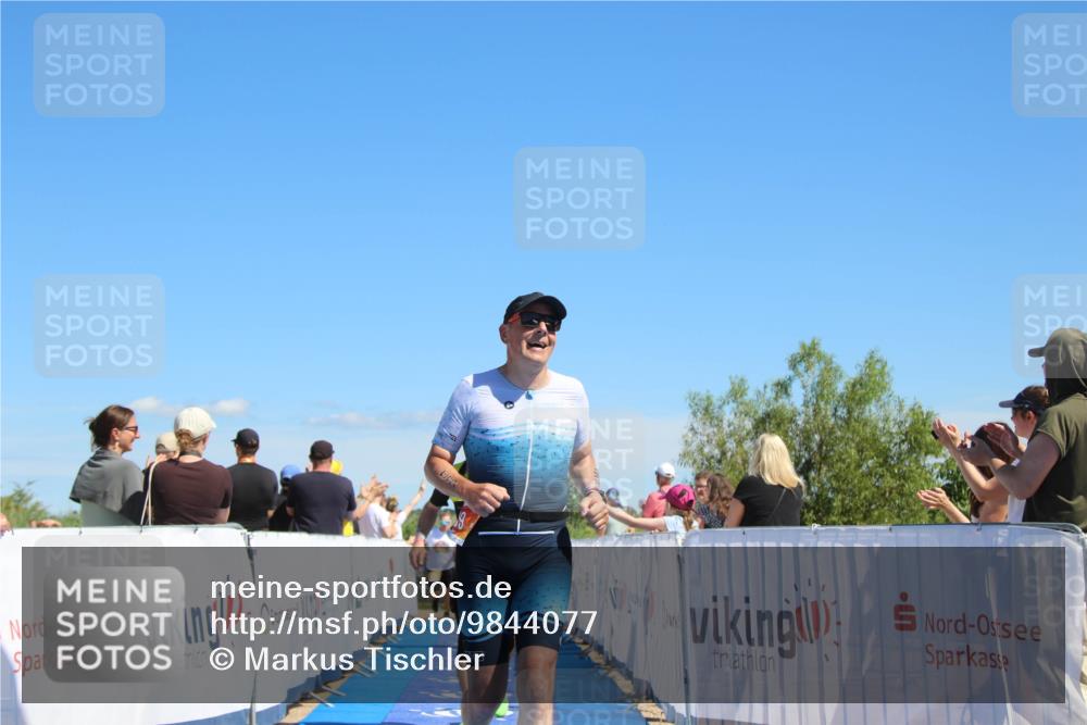 21.06.2026 - Viking Triathlon Markus Tischler http://msf.ph/oto/9844077 21.06.2026 15:50:56 Ziel 101, 339, 502 meine-sportfotos.de