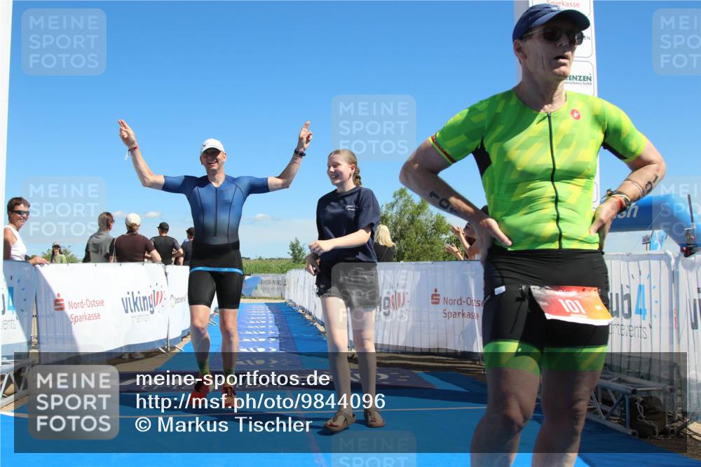 21.06.2026 - Viking Triathlon Markus Tischler http://msf.ph/oto/9844096 21.06.2026 15:51:07 Ziel 352, 638 meine-sportfotos.de
