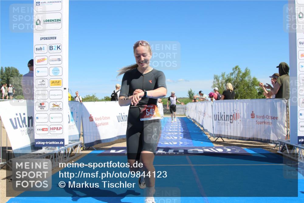 21.06.2026 - Viking Triathlon Markus Tischler http://msf.ph/oto/9844123 21.06.2026 15:52:17 Ziel 417, 549 meine-sportfotos.de