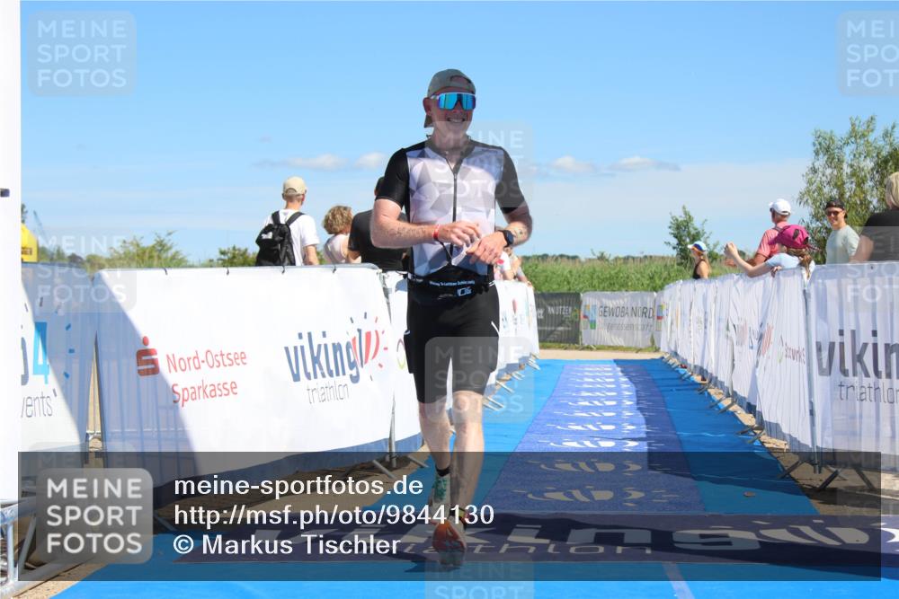 21.06.2026 - Viking Triathlon Markus Tischler http://msf.ph/oto/9844130 21.06.2026 15:52:21 Ziel 417, 549 meine-sportfotos.de