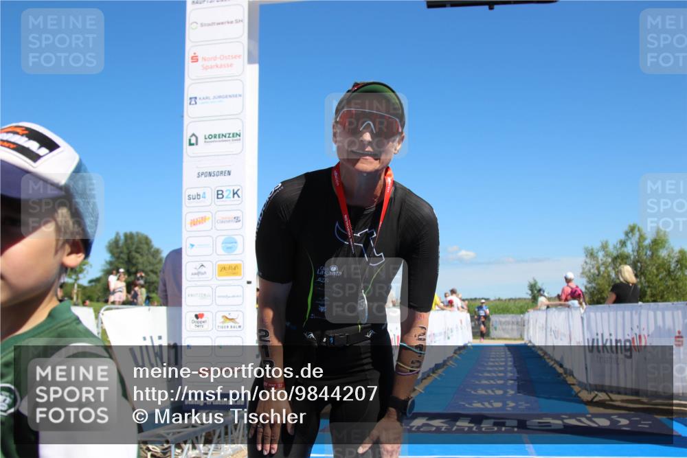 21.06.2026 - Viking Triathlon Markus Tischler http://msf.ph/oto/9844207 21.06.2026 15:54:56 Ziel  meine-sportfotos.de