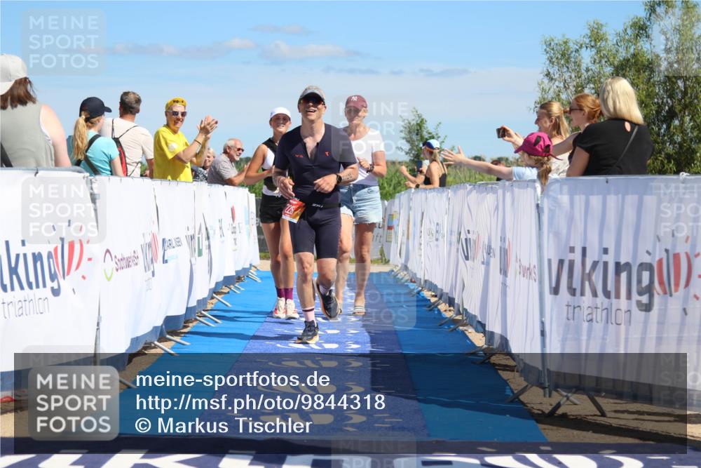 21.06.2026 - Viking Triathlon Markus Tischler http://msf.ph/oto/9844318 21.06.2026 15:59:27 Ziel 225 meine-sportfotos.de
