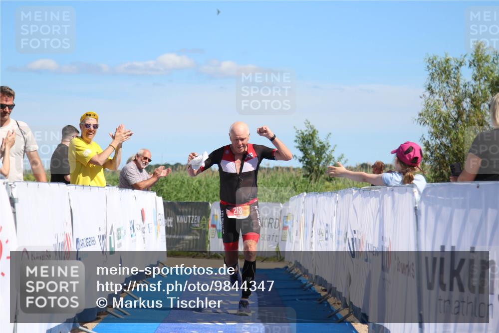 21.06.2026 - Viking Triathlon Markus Tischler http://msf.ph/oto/9844347 21.06.2026 16:00:44 Ziel 213 meine-sportfotos.de