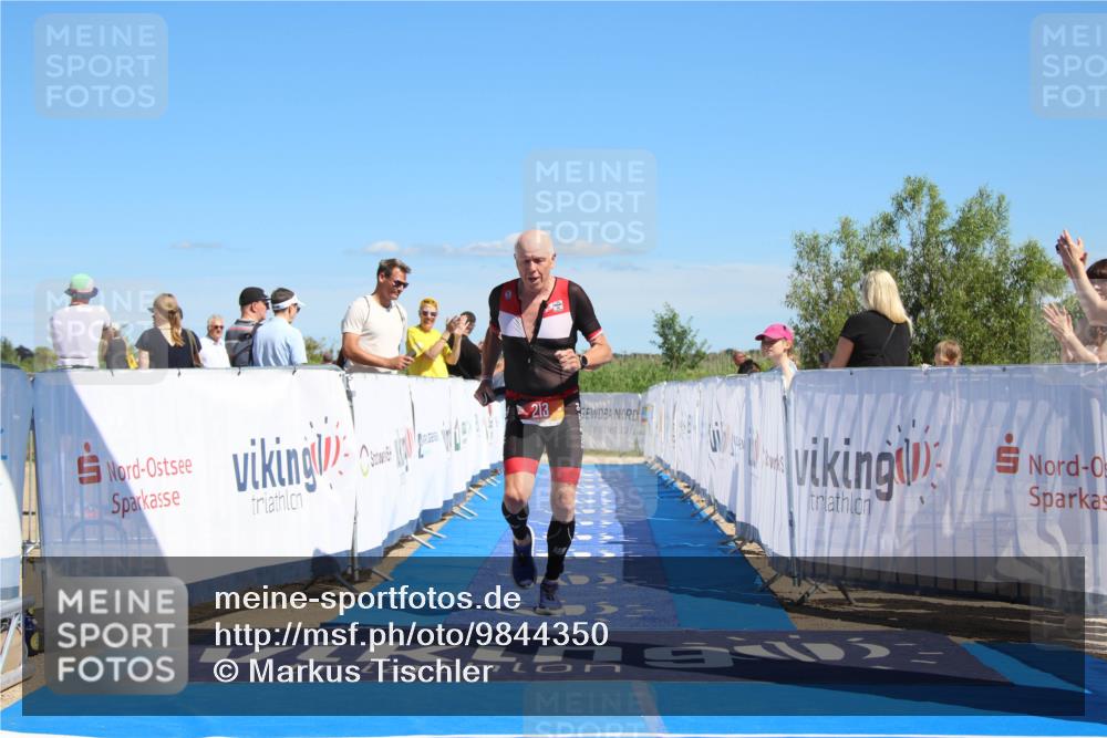 21.06.2026 - Viking Triathlon Markus Tischler http://msf.ph/oto/9844350 21.06.2026 16:00:46 Ziel 213 meine-sportfotos.de
