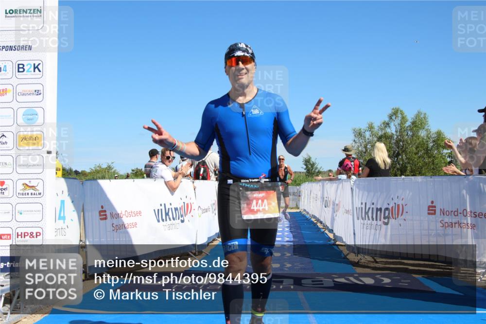 21.06.2026 - Viking Triathlon Markus Tischler http://msf.ph/oto/9844395 21.06.2026 16:03:28 Ziel 289, 444 meine-sportfotos.de