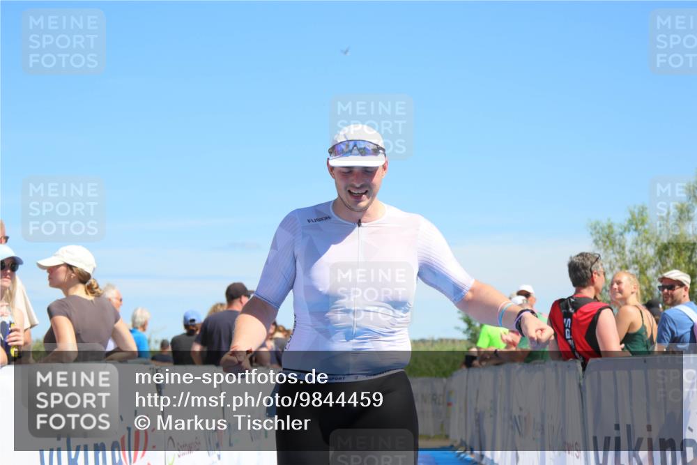 21.06.2026 - Viking Triathlon Markus Tischler http://msf.ph/oto/9844459 21.06.2026 15:27:47 Ziel 489 meine-sportfotos.de