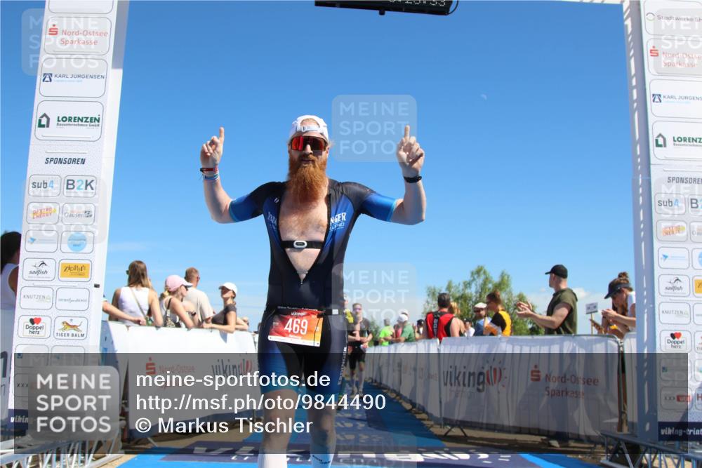 21.06.2026 - Viking Triathlon Markus Tischler http://msf.ph/oto/9844490 21.06.2026 15:28:17 Ziel 231, 388, 469, 653 meine-sportfotos.de
