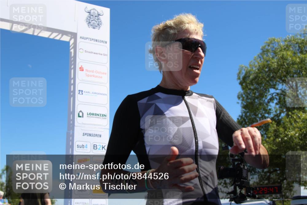 21.06.2026 - Viking Triathlon Markus Tischler http://msf.ph/oto/9844526 21.06.2026 15:29:44 Ziel 377 meine-sportfotos.de