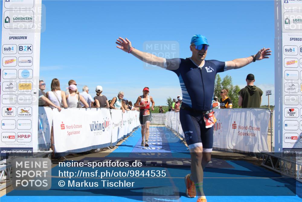 21.06.2026 - Viking Triathlon Markus Tischler http://msf.ph/oto/9844535 21.06.2026 15:30:04 Ziel 353, 496 meine-sportfotos.de