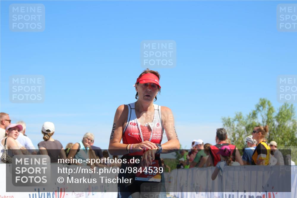 21.06.2026 - Viking Triathlon Markus Tischler http://msf.ph/oto/9844539 21.06.2026 15:30:06 Ziel 353, 496 meine-sportfotos.de