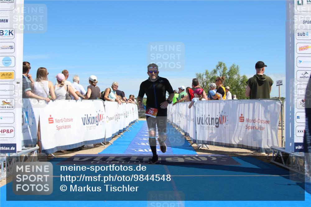 21.06.2026 - Viking Triathlon Markus Tischler http://msf.ph/oto/9844548 21.06.2026 15:30:14 Ziel 241 meine-sportfotos.de
