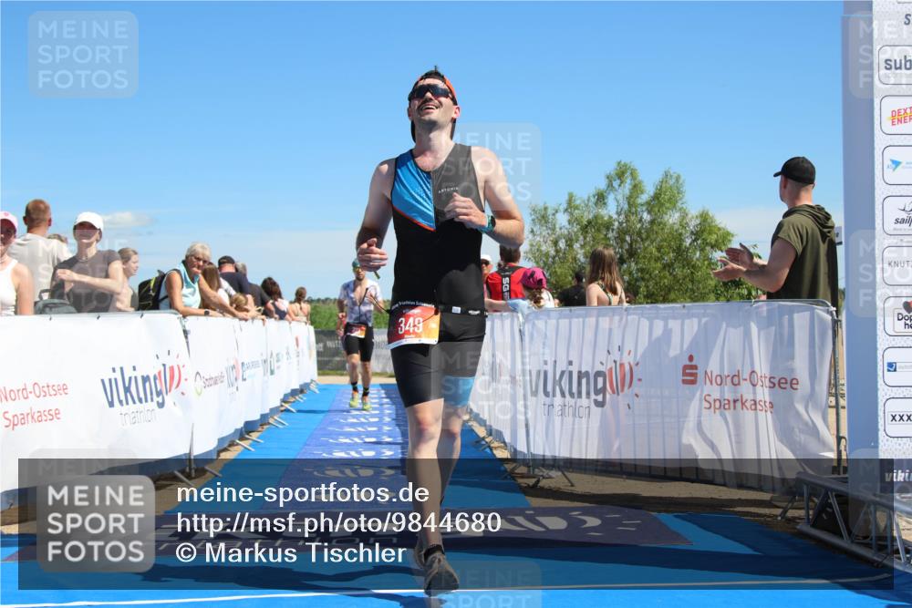 21.06.2026 - Viking Triathlon Markus Tischler http://msf.ph/oto/9844680 21.06.2026 15:34:16 Ziel 333, 349 meine-sportfotos.de