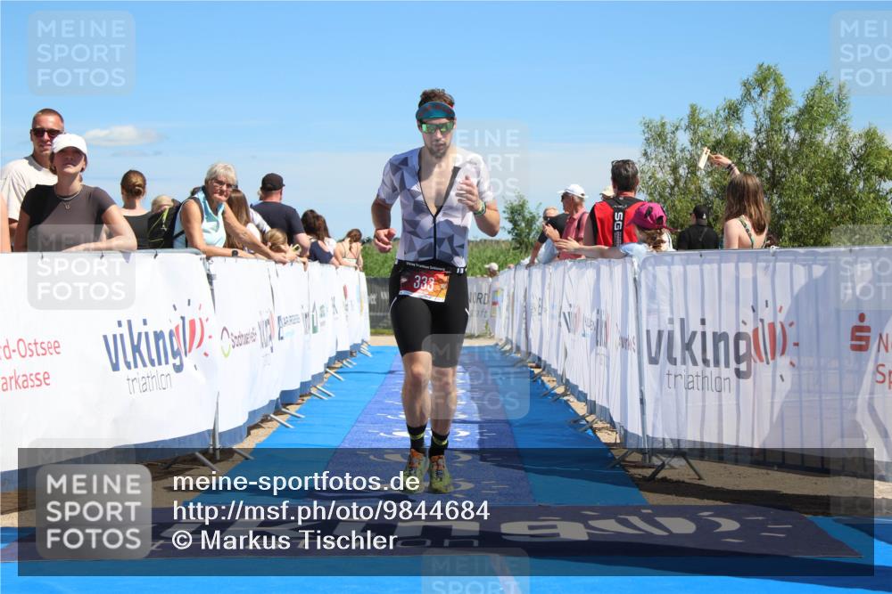 21.06.2026 - Viking Triathlon Markus Tischler http://msf.ph/oto/9844684 21.06.2026 15:34:19 Ziel 303, 333, 349 meine-sportfotos.de