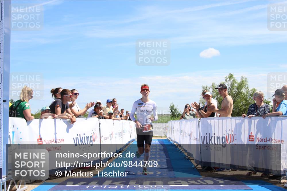 21.06.2026 - Viking Triathlon Markus Tischler http://msf.ph/oto/9844709 21.06.2026 14:02:03 Ziel 8 meine-sportfotos.de