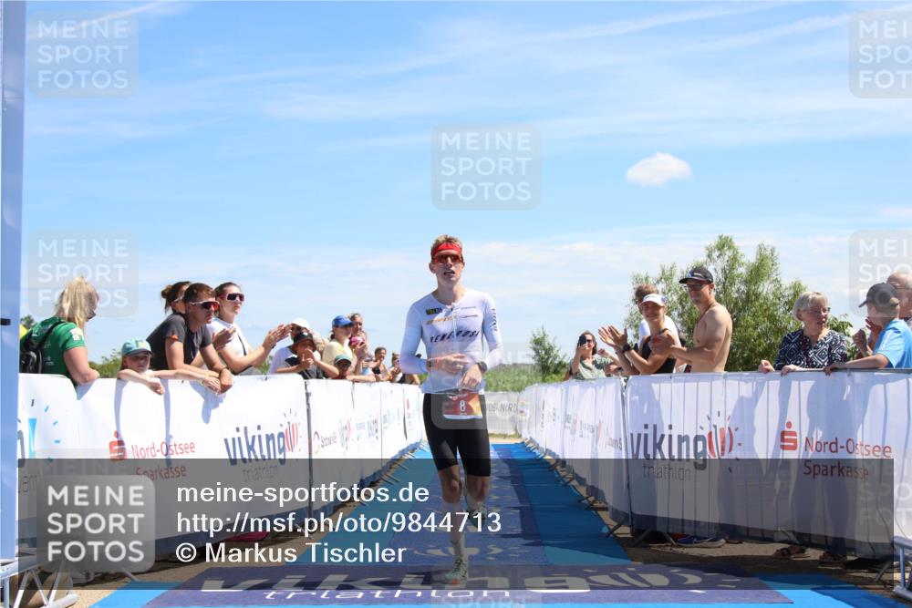 21.06.2026 - Viking Triathlon Markus Tischler http://msf.ph/oto/9844713 21.06.2026 14:02:03 Ziel 8 meine-sportfotos.de