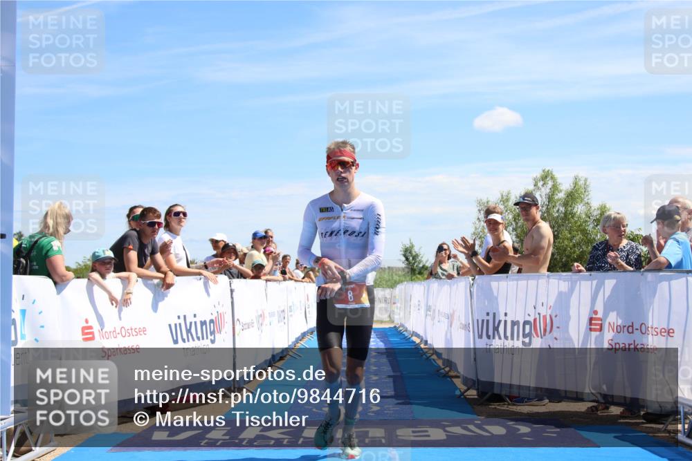 21.06.2026 - Viking Triathlon Markus Tischler http://msf.ph/oto/9844716 21.06.2026 14:02:03 Ziel 8 meine-sportfotos.de