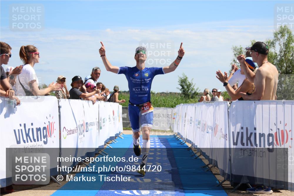 21.06.2026 - Viking Triathlon Markus Tischler http://msf.ph/oto/9844720 21.06.2026 14:04:35 Ziel 441 meine-sportfotos.de