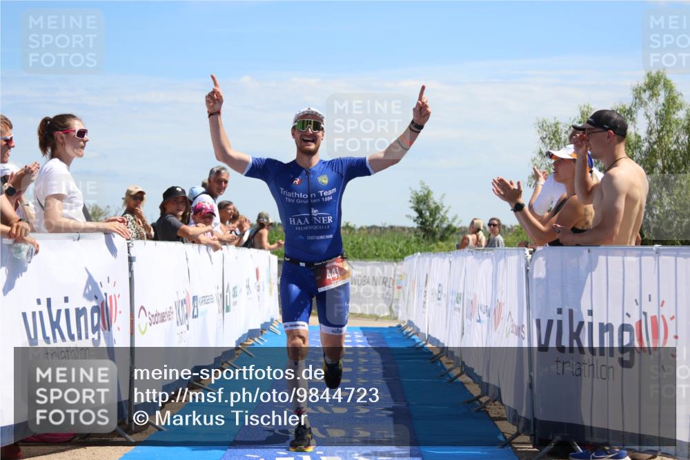 21.06.2026 - Viking Triathlon Markus Tischler http://msf.ph/oto/9844723 21.06.2026 14:04:35 Ziel 441 meine-sportfotos.de