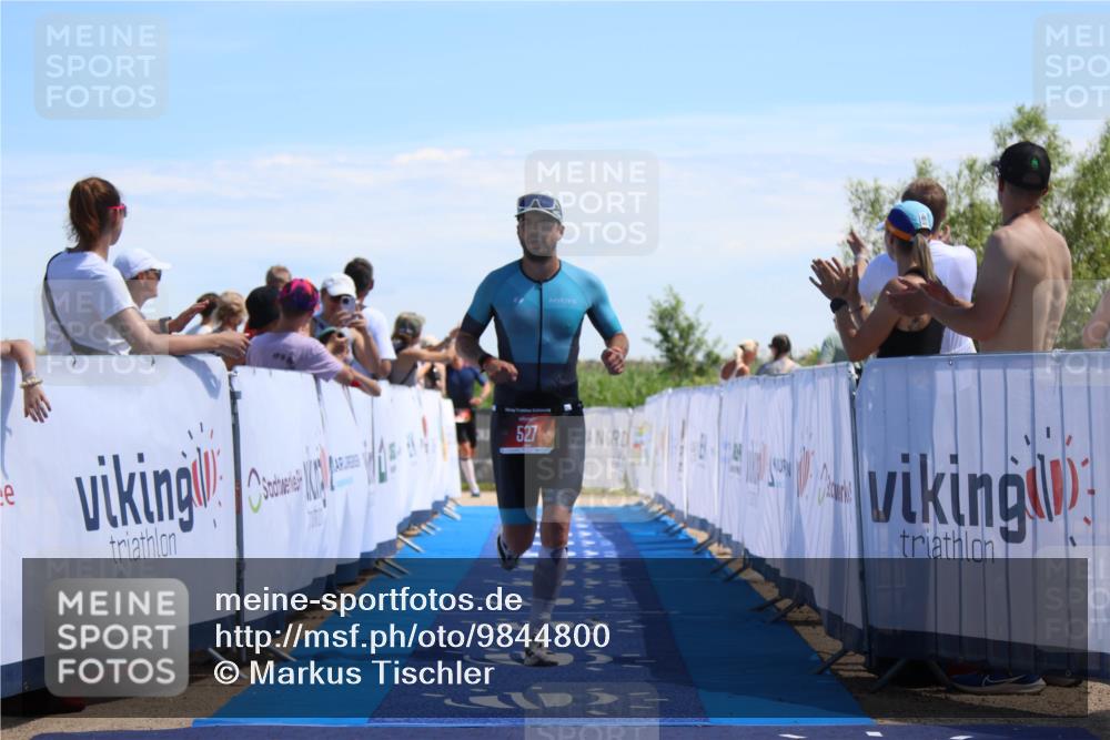 21.06.2026 - Viking Triathlon Markus Tischler http://msf.ph/oto/9844800 21.06.2026 14:10:15 Ziel 218, 527 meine-sportfotos.de