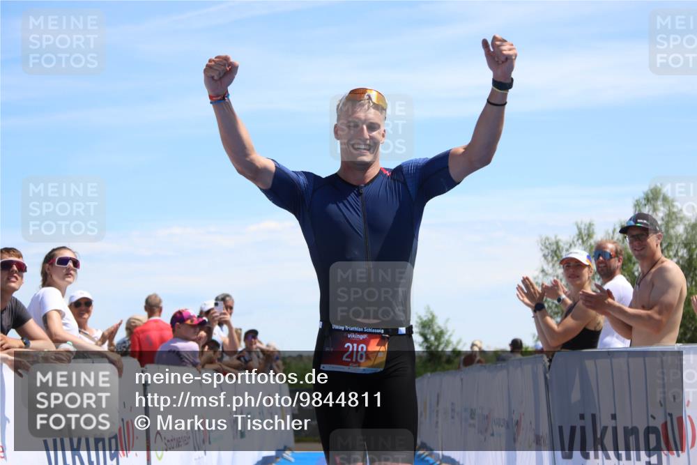 21.06.2026 - Viking Triathlon Markus Tischler http://msf.ph/oto/9844811 21.06.2026 14:10:21 Ziel 218, 527 meine-sportfotos.de